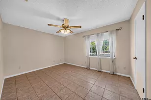 13476 Choctaw Dr, Tyler, TX 75709 - Photo 7