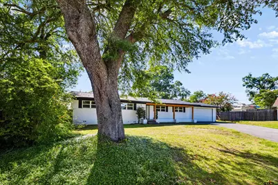 3211 Fernwood Dr, Tyler, TX 75701 - Photo 43