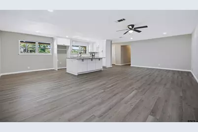 3211 Fernwood Dr, Tyler, TX 75701 - Photo 11