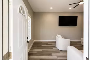 102 E Hillsboro, Tyler, TX 75702 - Photo 5