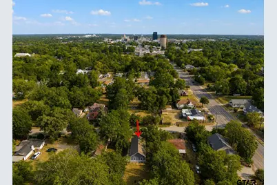 102 E Hillsboro, Tyler, TX 75702 - Photo 31