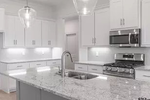 320 Amanda Ave, Bullard, TX 75757 - Photo 9