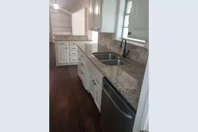 1525 E Don, Tyler, TX 75701 - Photo 7