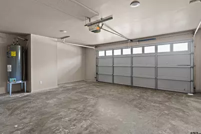311 S Hillshore Dr, Longview, TX 75605 - Photo 27