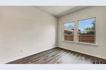 3058 Hidden Valley Drive, Lindale, TX 75706 - Photo 7