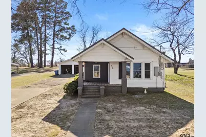 605 Dallas St, Winona, TX 75792 - Photo 1