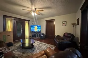490 E Holley, Alba, TX 75410 - Photo 11