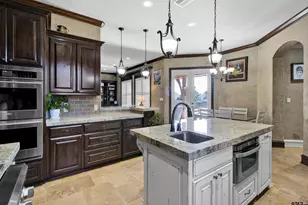 145 Abby Gail Dr, Longview, TX 75605 - Photo 11