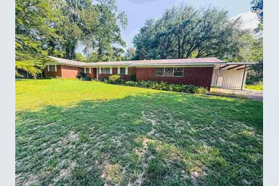 200 Highland Dr, Pittsburg, TX 75686 - Photo 1