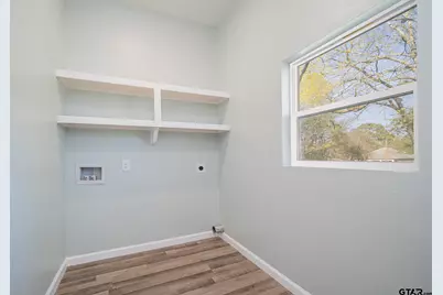 1104 N Bolivar, Marshall, TX 75670 - Photo 15