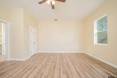 1104 N Bolivar, Marshall, TX 75670 - Photo 13