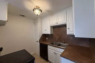 1319 Idel, Tyler, TX 75701 - Photo 5