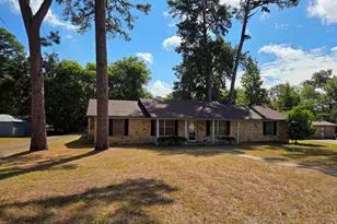 406 Asbury St, Jacksonville, TX 75766 - Photo 1
