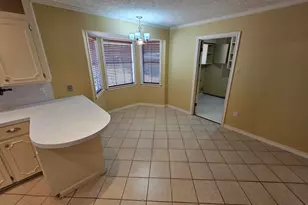 406 Asbury St, Jacksonville, TX 75766 - Photo 9