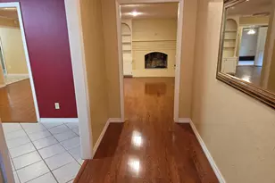 406 Asbury St, Jacksonville, TX 75766 - Photo 3