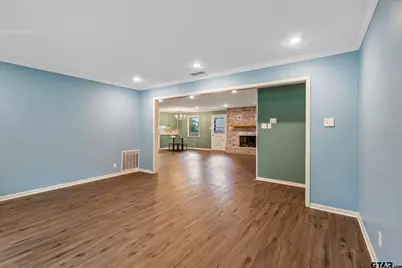 3100 Rosemary Ln, Tyler, TX 75701 - Photo 13