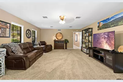13 Elmwood, Longview, TX 75604 - Photo 35