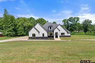 10725 Red Bud Pl, Whitehouse, TX 75791 - Photo 3