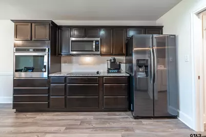 815 E Grande Blvd,  #L104, Tyler, TX 75703 - Photo 11