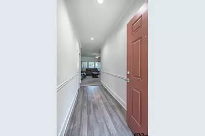 815 E Grande Blvd,  #L104, Tyler, TX 75703 - Photo 5