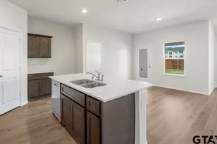 1964 Freeman St, Tyler, TX 75704 - Photo 3