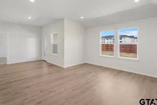 1964 Freeman St, Tyler, TX 75704 - Photo 17