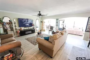 851 Lakeview, Jefferson, TX 75657 - Photo 33