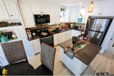 851 Lakeview, Jefferson, TX 75657 - Photo 21