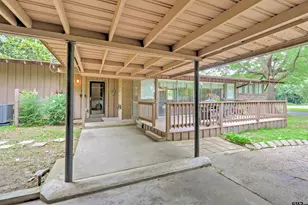 306 E Pine, Winnsboro, TX 75494 - Photo 3