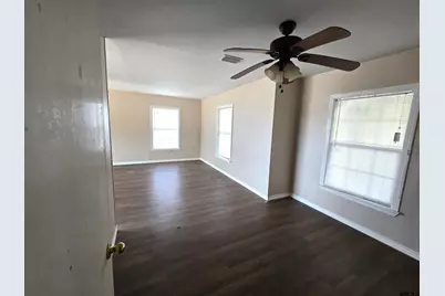326 Hill Ave, Pittsburg, TX 75686 - Photo 7