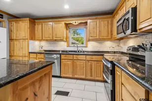 803 Co Rd 2127, Pittsburg, TX 75686 - Photo 5