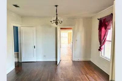 437 Jefferson, Pittsburg, TX 75686 - Photo 3
