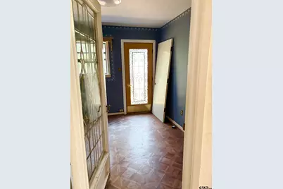 609 Hickory, Hughes Springs, TX 75656 - Photo 7