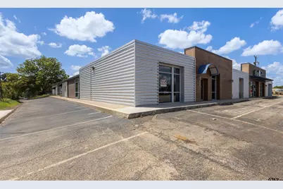 421 S Beckham Ave, Tyler, TX 75702 - Photo 13