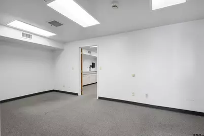 421 S Beckham Ave, Tyler, TX 75702 - Photo 25