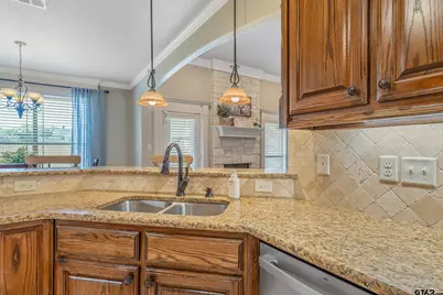 11867 Vermilion, Tyler, TX 75703 - Photo 13