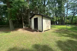 902 Pine Cove, Jacksonville, TX 75766 - Photo 31