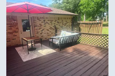 902 Pine Cove, Jacksonville, TX 75766 - Photo 33