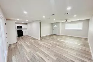 2116 Pine Crest, Tyler, TX 75701 - Photo 11