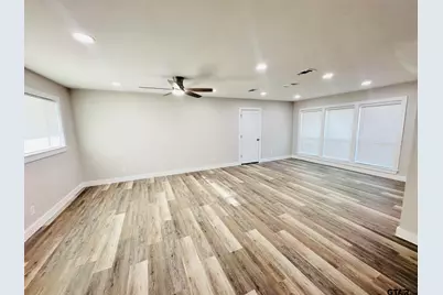 2116 Pine Crest, Tyler, TX 75701 - Photo 29