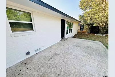 2116 Pine Crest, Tyler, TX 75701 - Photo 3