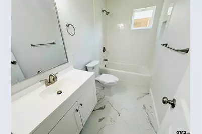 2116 Pine Crest, Tyler, TX 75701 - Photo 35