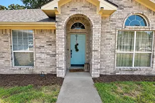 501 Noah Ln, Lindale, TX 75771 - Photo 3