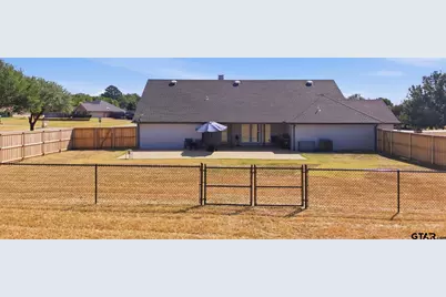 15099 Fargo Dr, Chandler, TX 75758 - Photo 25