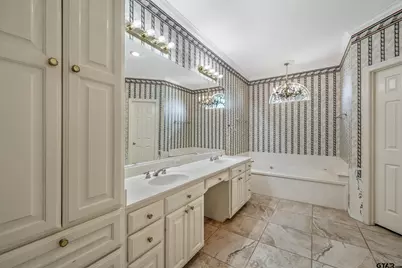 602 Paloma, Tyler, TX 75703 - Photo 17