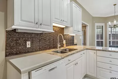 602 Paloma, Tyler, TX 75703 - Photo 11