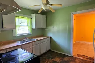 812 N Waldrip, Grand Saline, TX 75140 - Photo 9