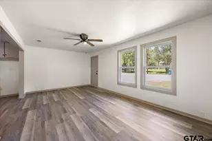 313 Butler St, Rusk, TX 75785 - Photo 5