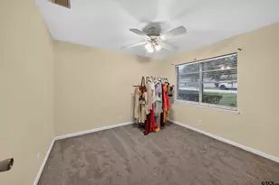 2506 Merry Ln, Tyler, TX 75701 - Photo 23