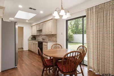 811 Ashford Court, Tyler, TX 75703 - Photo 13